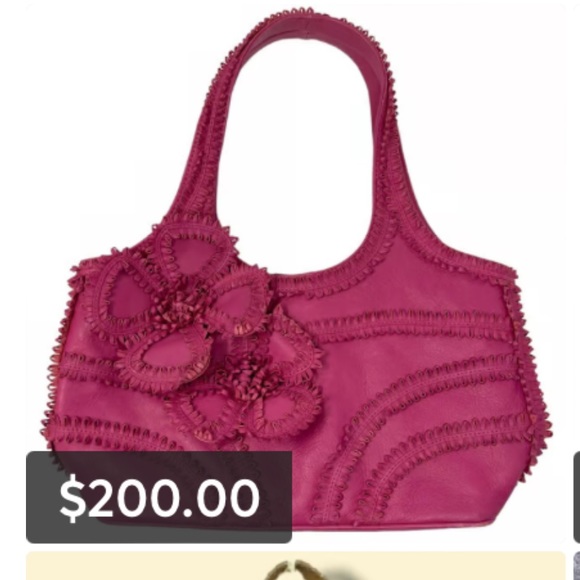 🖤Isabella Fiore Pink Leather clutch with 3D Floral Appliqué RARE - Picture 17 of 17